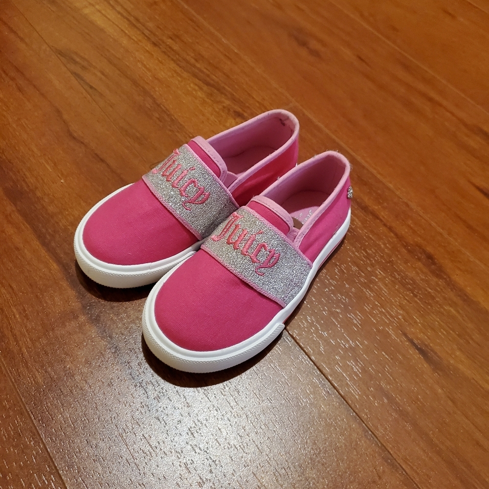 Juicy Couture Toddler Girl Loafers